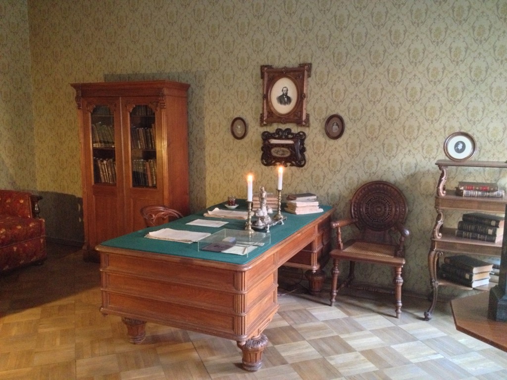 Dostoyevski'nin çalışma odası