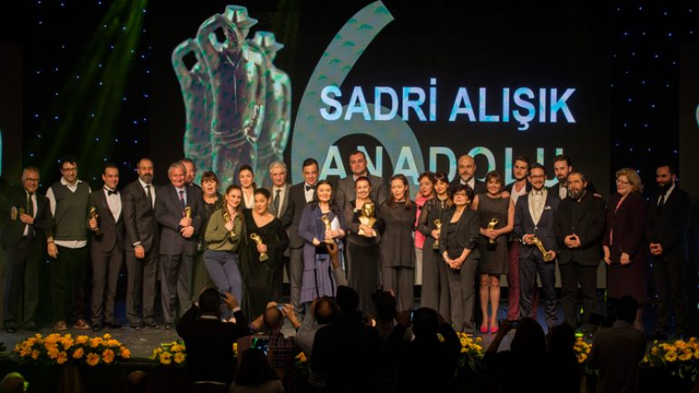 Sadri Alışık tiyatro ödülleri sahiplerini buldu