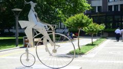 Abdülcanbaz Kadıköy’ü geziyor