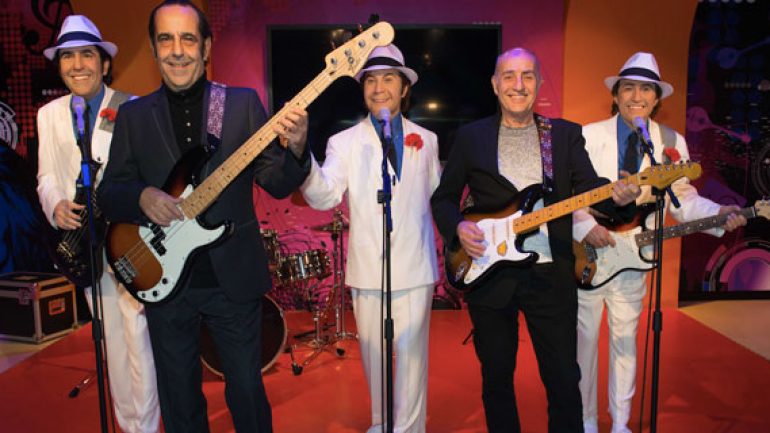 Ünlüler balmumu heykelleriyle buluştu