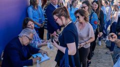 Zülfü Livaneli Rusya’da imza gününde