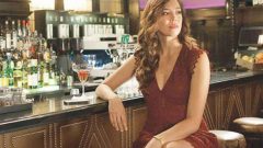 Azra Akın Hollanda filminde ajan oldu