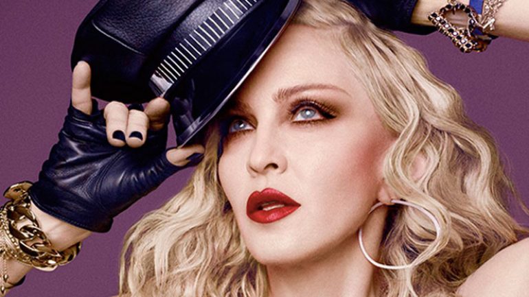 Madonna çıplak fotoğrafını Instagram’da paylaştı