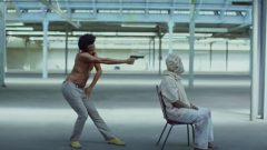 Amerika’yı eleştiren şarkı Grammy’de yılın şarkısı