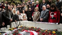 Barış Manço mezarı başında anıldı