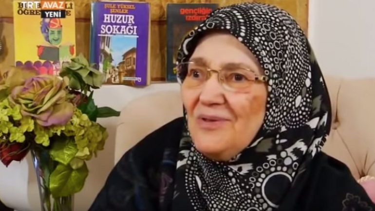 Şule Yüksel Şenler yoğun bakımda