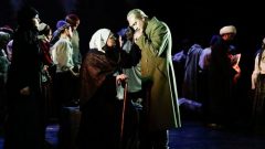 Atatürk ilk kez opera sahnesinde