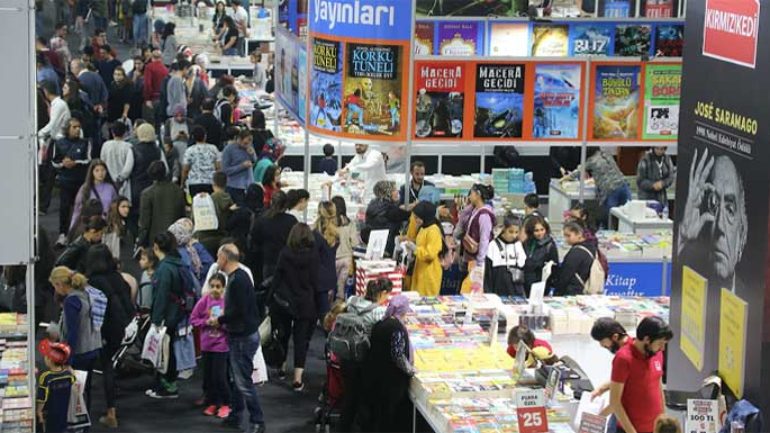 Mersin Kitap Fuarı 1 Aralık’ta sona erecek