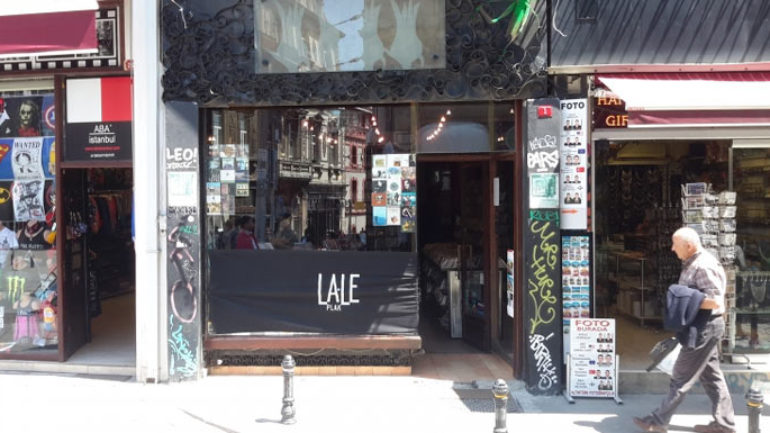 Lale Plak kapanıyor