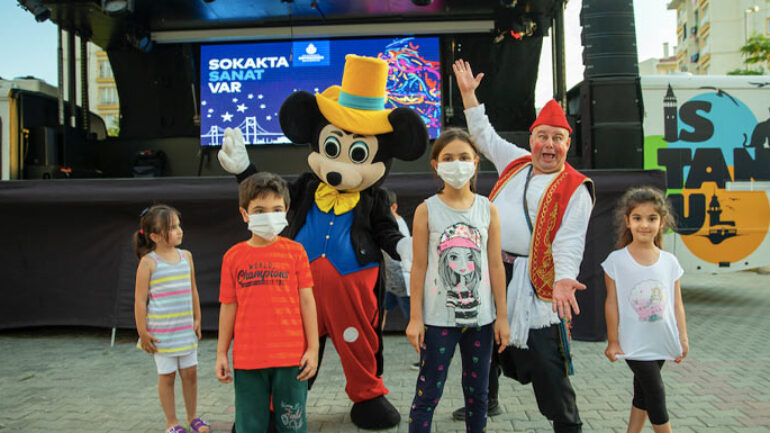 İstanbul’un her köşesi sanat festivali ile dolu