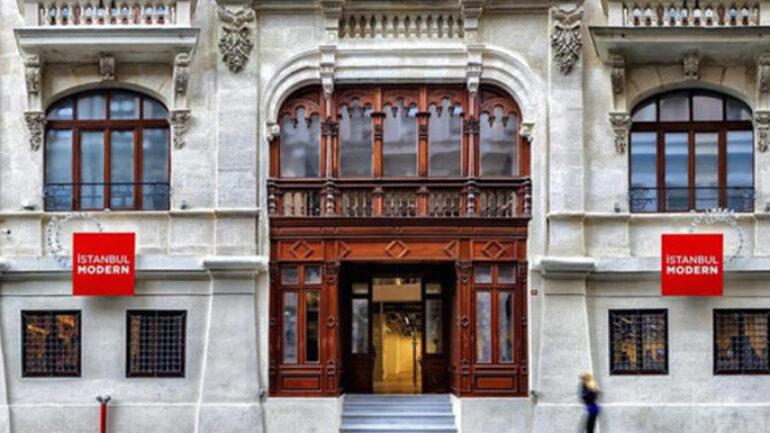 İstanbul Modern ücretsiz ziyaret günleri ile misafirleri ağırlıyor