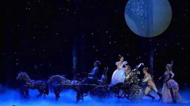 Cinderella müzikalinde ırkçılık