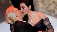 İtalya’da dini ve ahlaki sansüre son