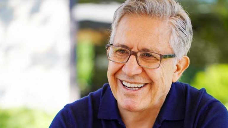 Zülfü Livaneli Balıkçı ve Oğlu romanı ile okurların karşısında