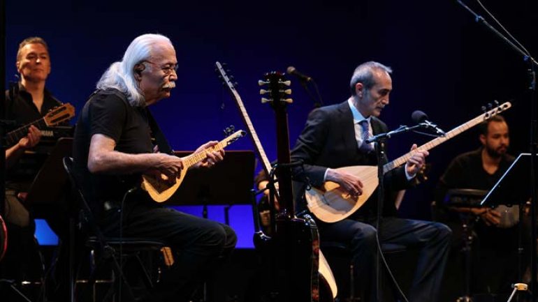 Cahit Berkay ve Cengiz Özkan konseri İş Sanat YouTube kanalında