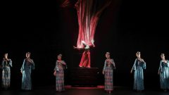 Özbekistan ulusal balesi “Lazgi Ruhun ve Aşkın Dansı” AKM’de