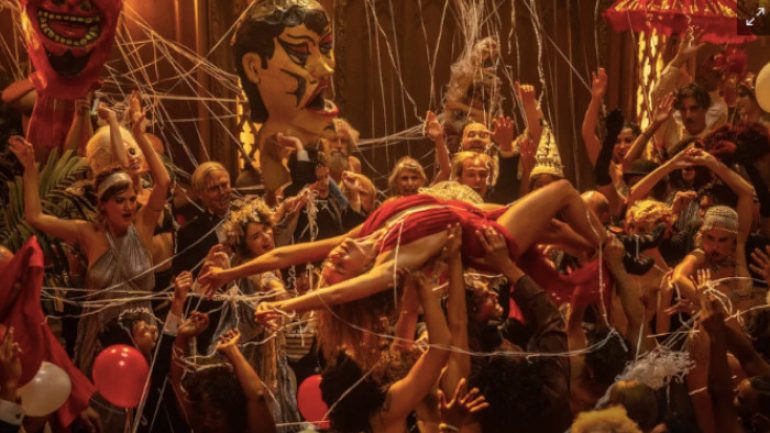 Brad Pitt ve Margot Robbie’nin oynadığı Babylon filminin fragmanı