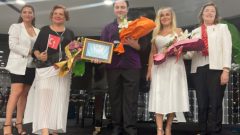 Engelli sanatçının önündeki engeller kaldırılmalı