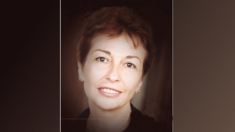 2025 Emine Işınsu Roman Ödülü Hülya Demir’in “Bilinmeze Doğru” adlı eserine